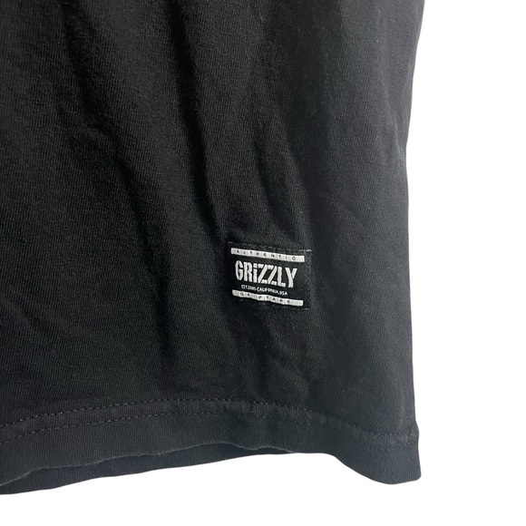 Grizzly Griptape Men’s Seasonal Stamp T-Shirt in Black Size S - Picture 10 of 12
